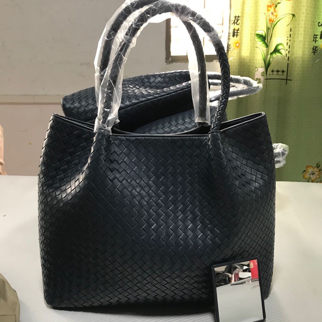 The First Layer of Cowhide Hand-woven Handbags