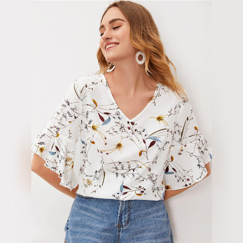 Floral print shirt with lotus leaf sleeve