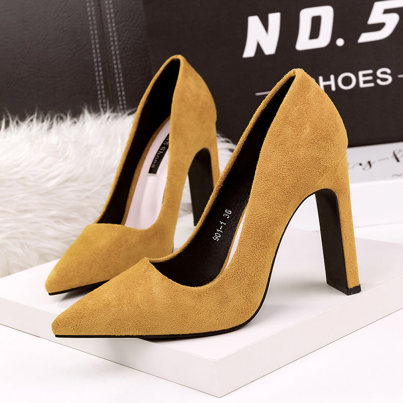 Korean Style Fashion Pointed Toe Thick Heels.