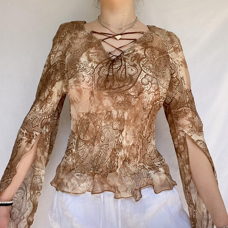 French Retro Sense Perspective Net Gauze Abstract Print Flared Sleeve Top