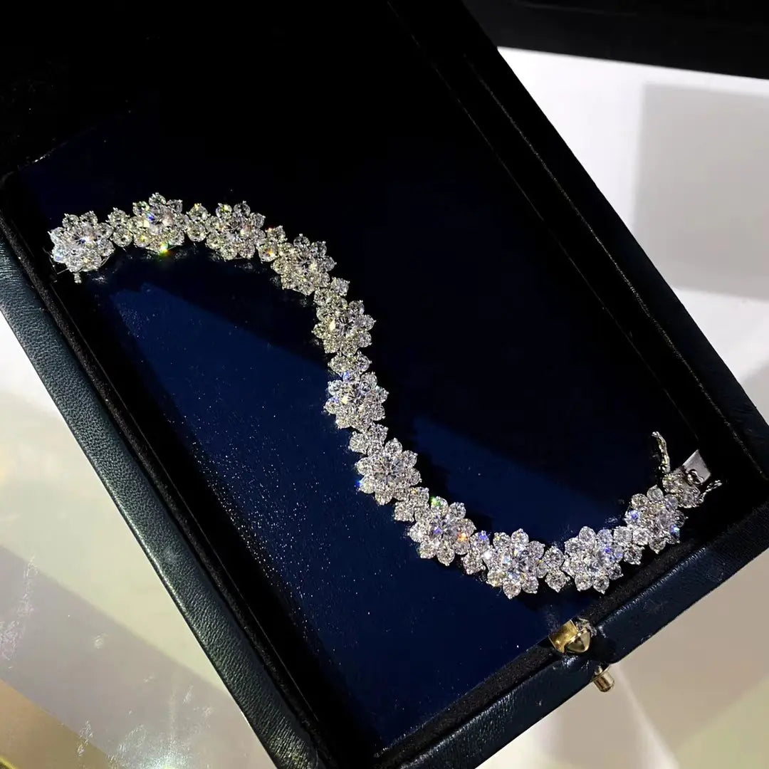Women's Fashion Full Diamond Flower Bracelet