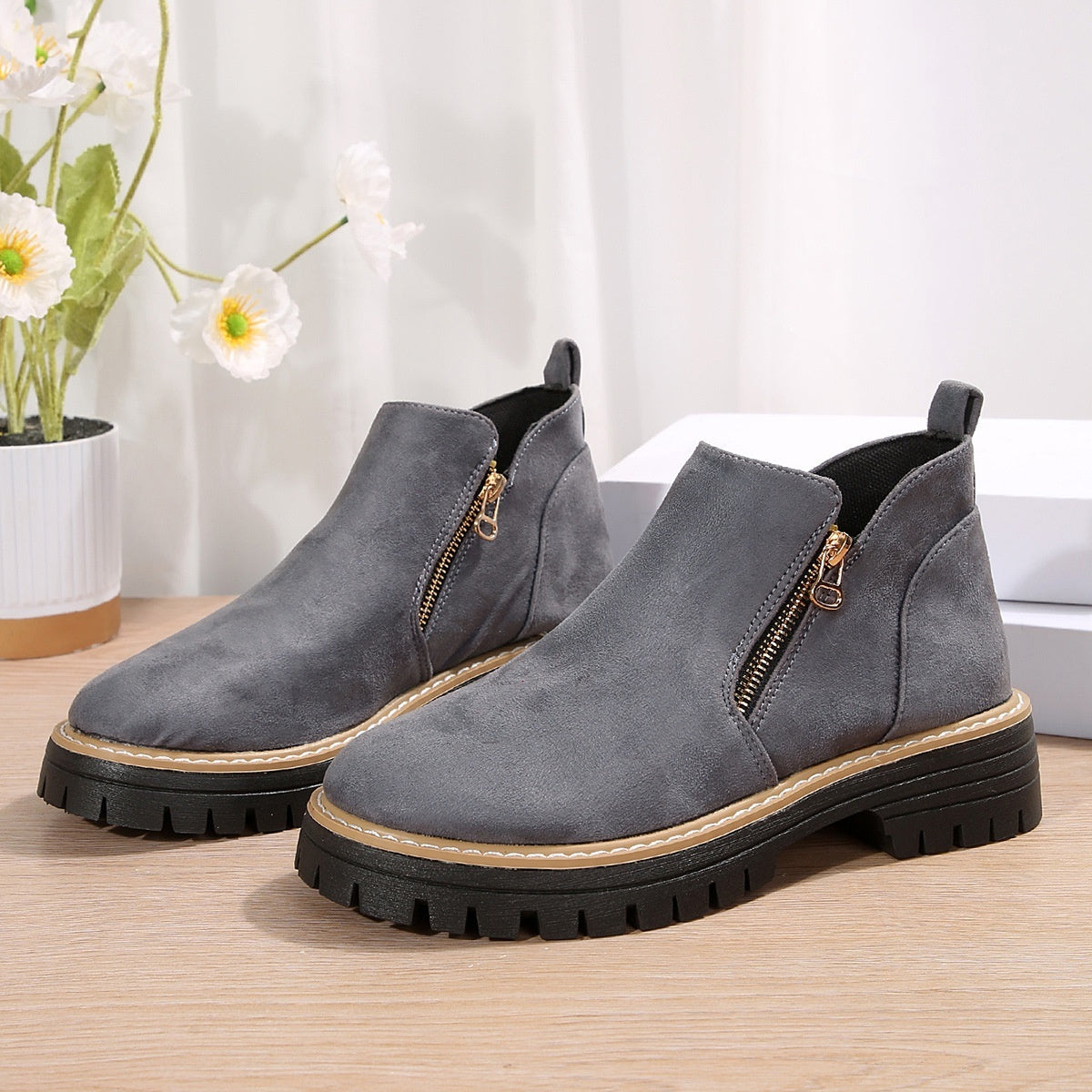 Plus Size Chelsea Spring And Autumn Suede Side Zipper Boots