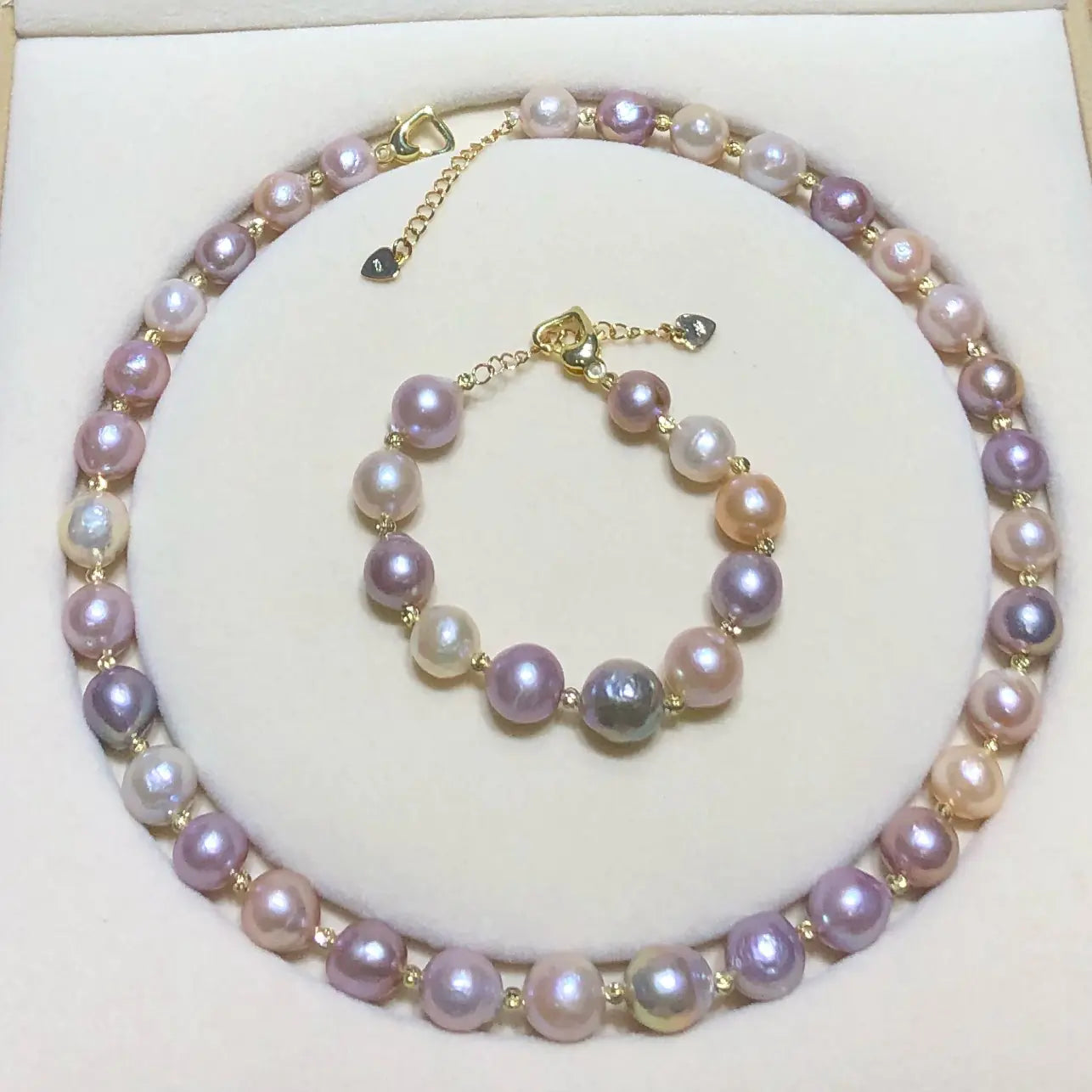 Natural Freshwater Pearl Necklace and Bracelet Set