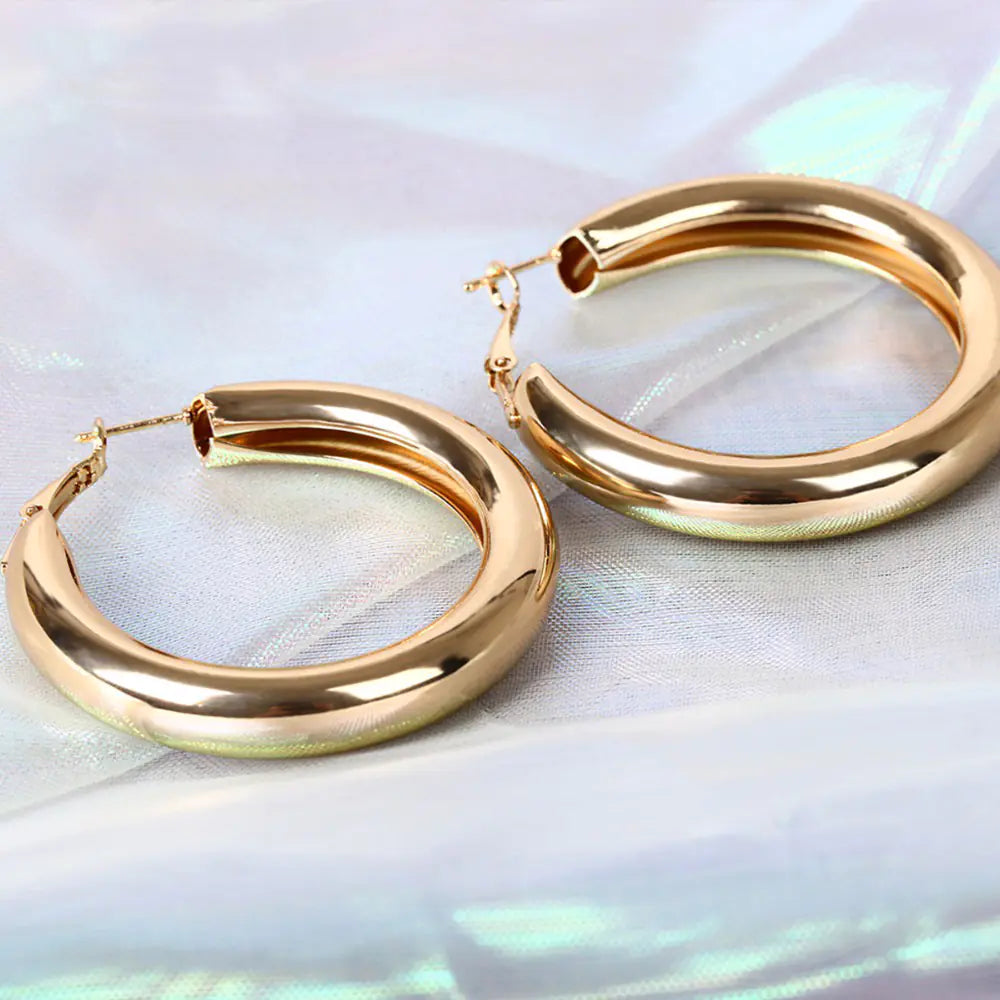 Exaggerated Fashion Alloy Round Earrings for Women