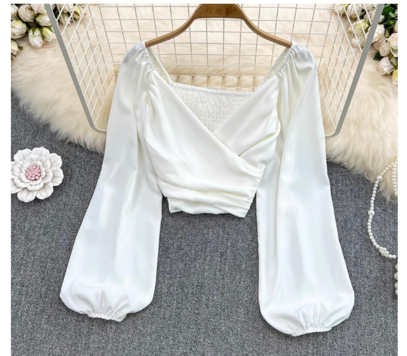 Elegant Retro Chiffon Bubble Blouse for Women