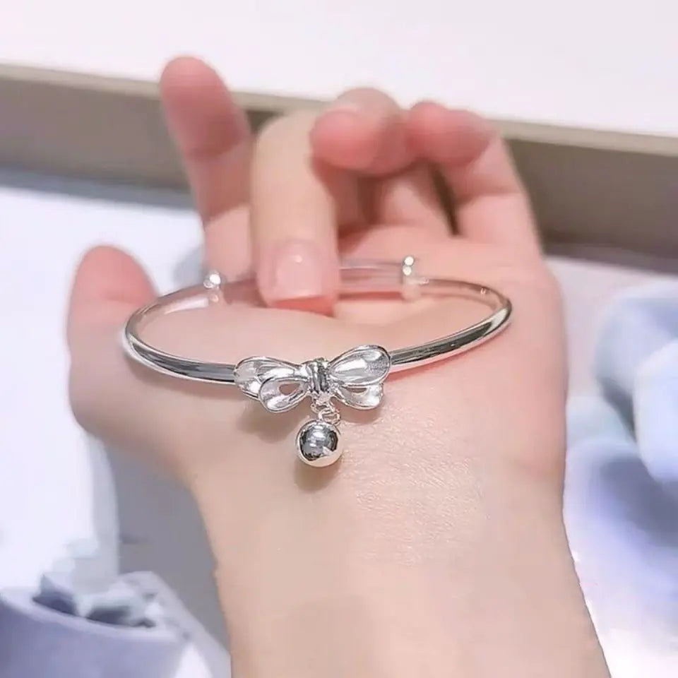 Casual Geometric Bell Bracelet for Women