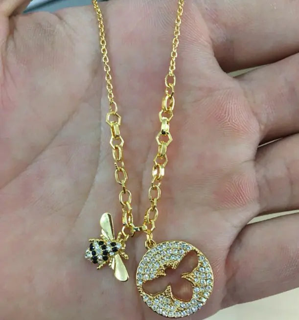 Bee Pendant Necklace and Bracelet Set for Women