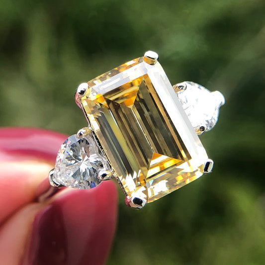 S925 Sterling Silver Artificial High Carbon Diamond 7 Carat Aquamarine Ring