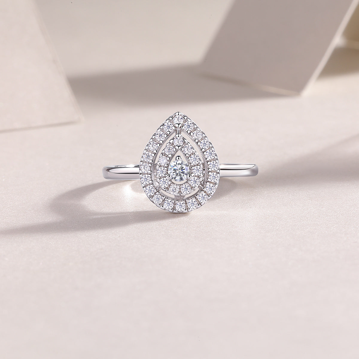 Set Of Large Diamond Rings. Luxury Fashion Set With Moissanite Silver Rings