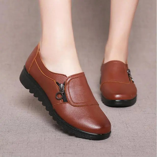 Women's Cut-Out Solid Color PU Leather Loafers Flats
