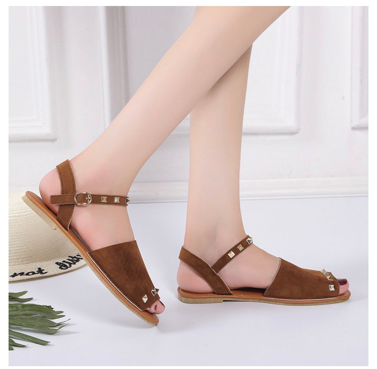 Rivet Sandals for Women - Summer Flat Beach Shoes