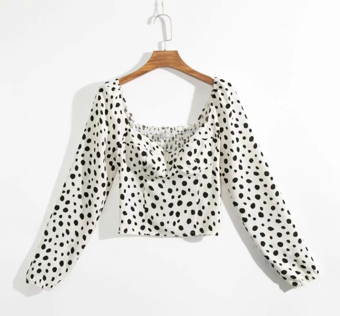 Small top slim shirt