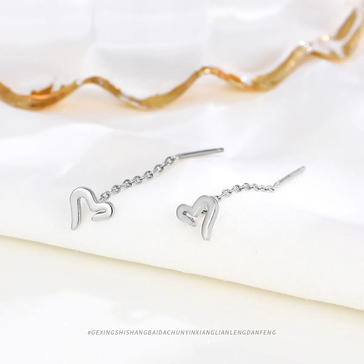 S925 Silver Minimalist Heart Earrings for Women