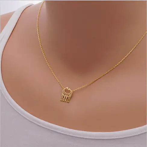 LOVE IS TALL Giraffe Love Necklace And Earrings Set of 3