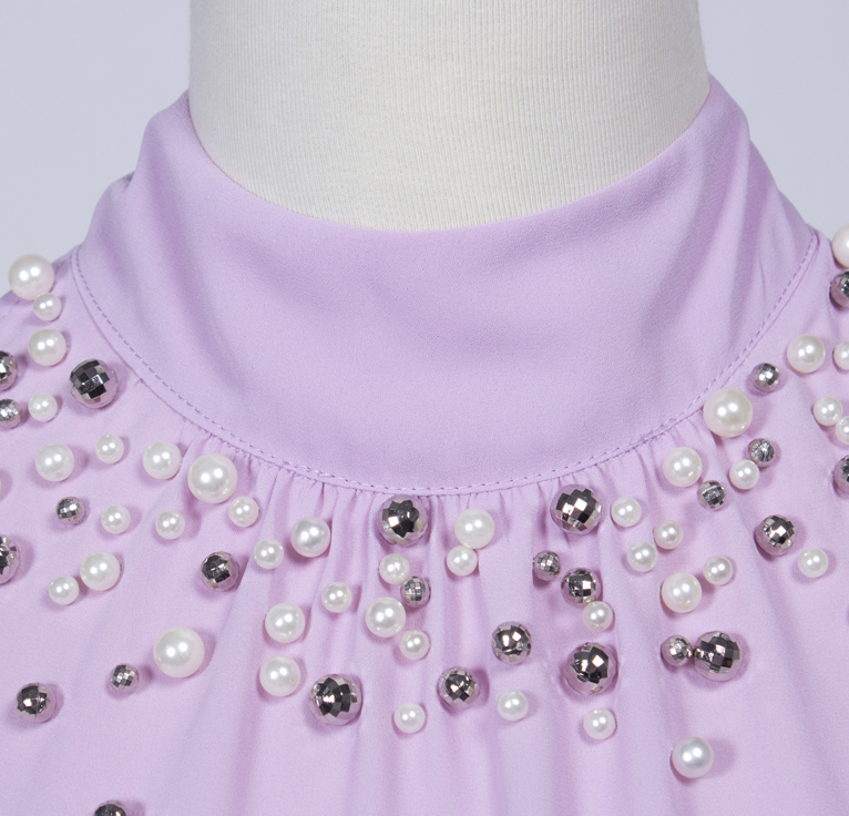 Sleeveless Chiffon Blouse with Halter Neck Design