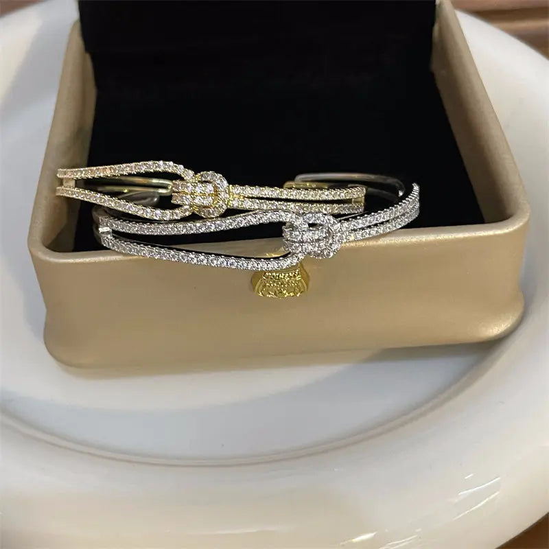 Fashionable Diamond-Encrusted Bracelet for Women