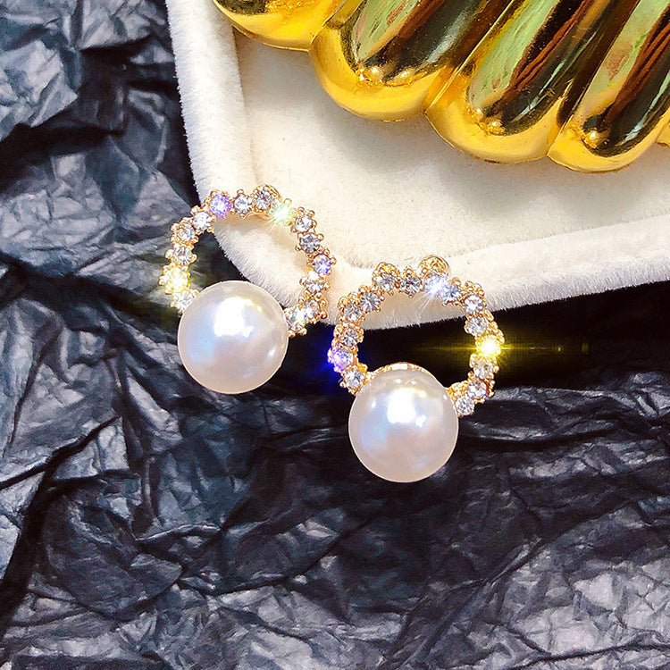 Earrings small temperament earrings
