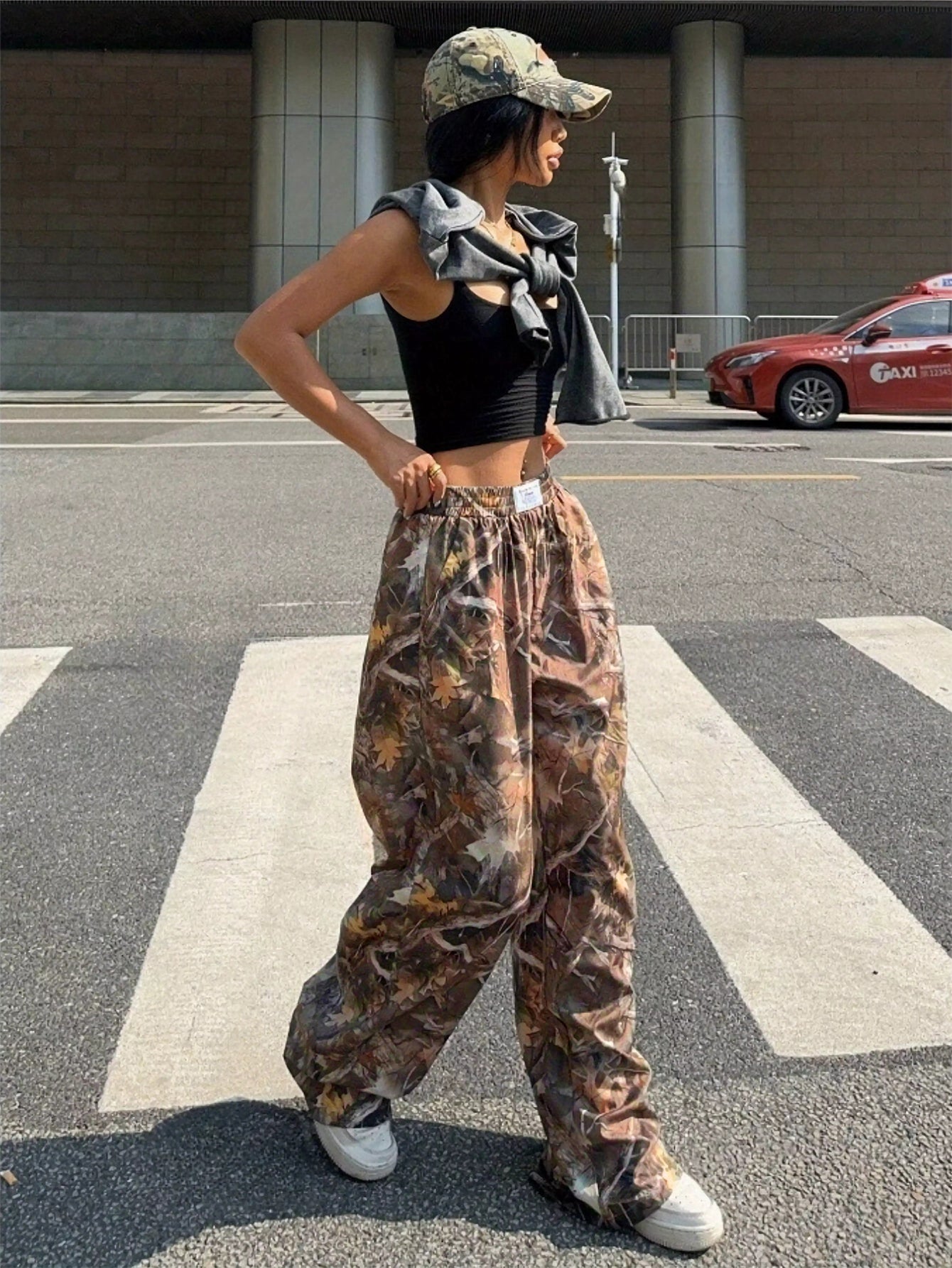 Slimming Casual Pants. Hip Hop Retro Street Multi-pocket Camouflage Cargo Pants, Y2k Grunge Baggy Trousers
