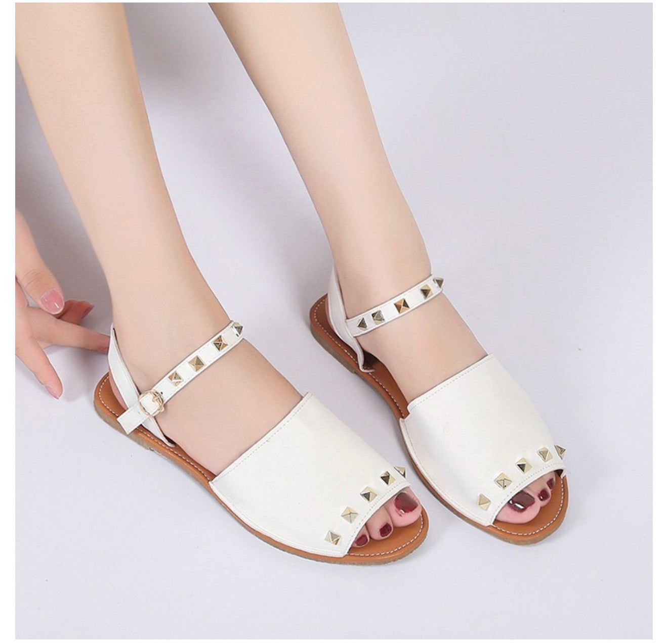 Rivet Sandals for Women - Summer Flat Beach Shoes