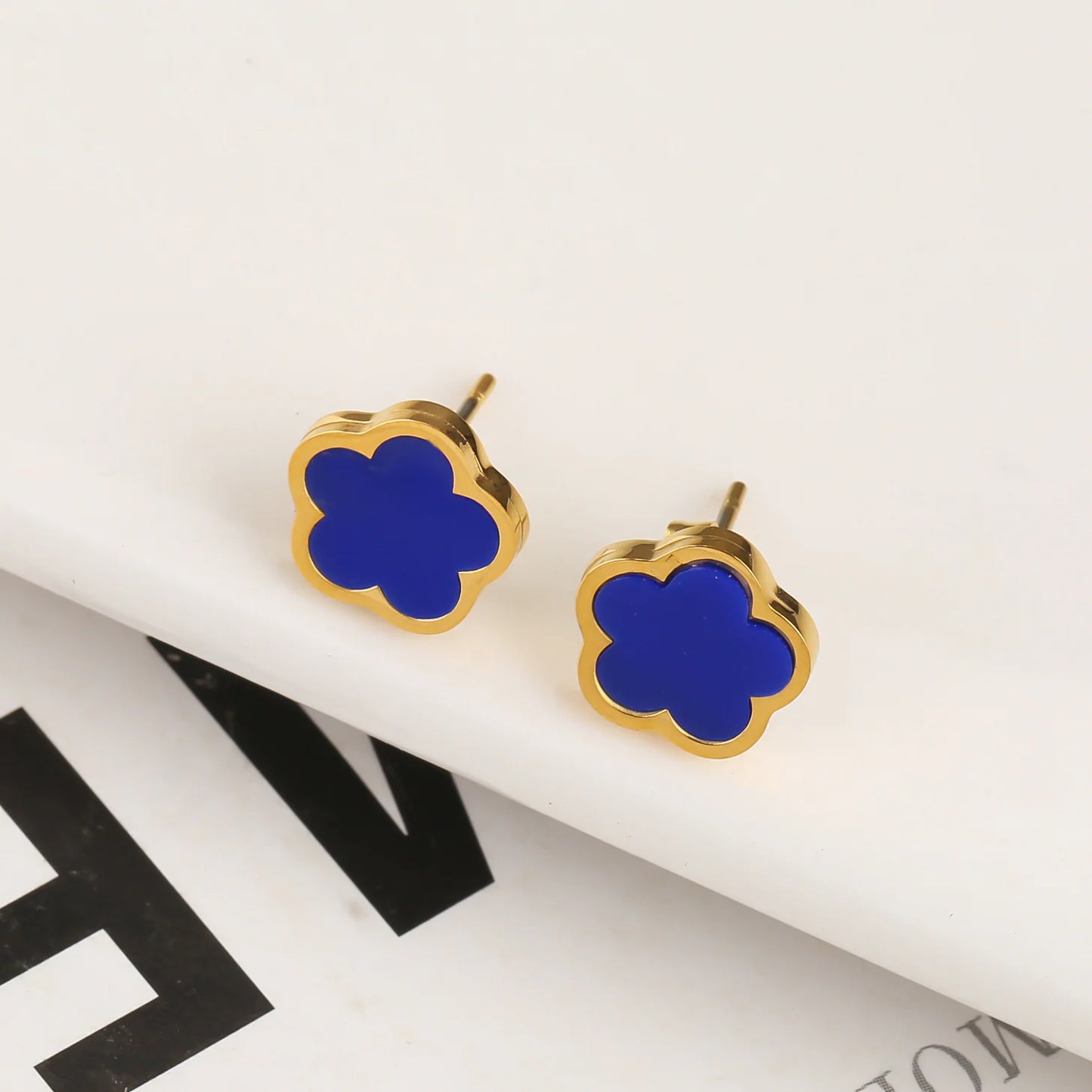 Stainless Steel Five-Petal Jewelry Set