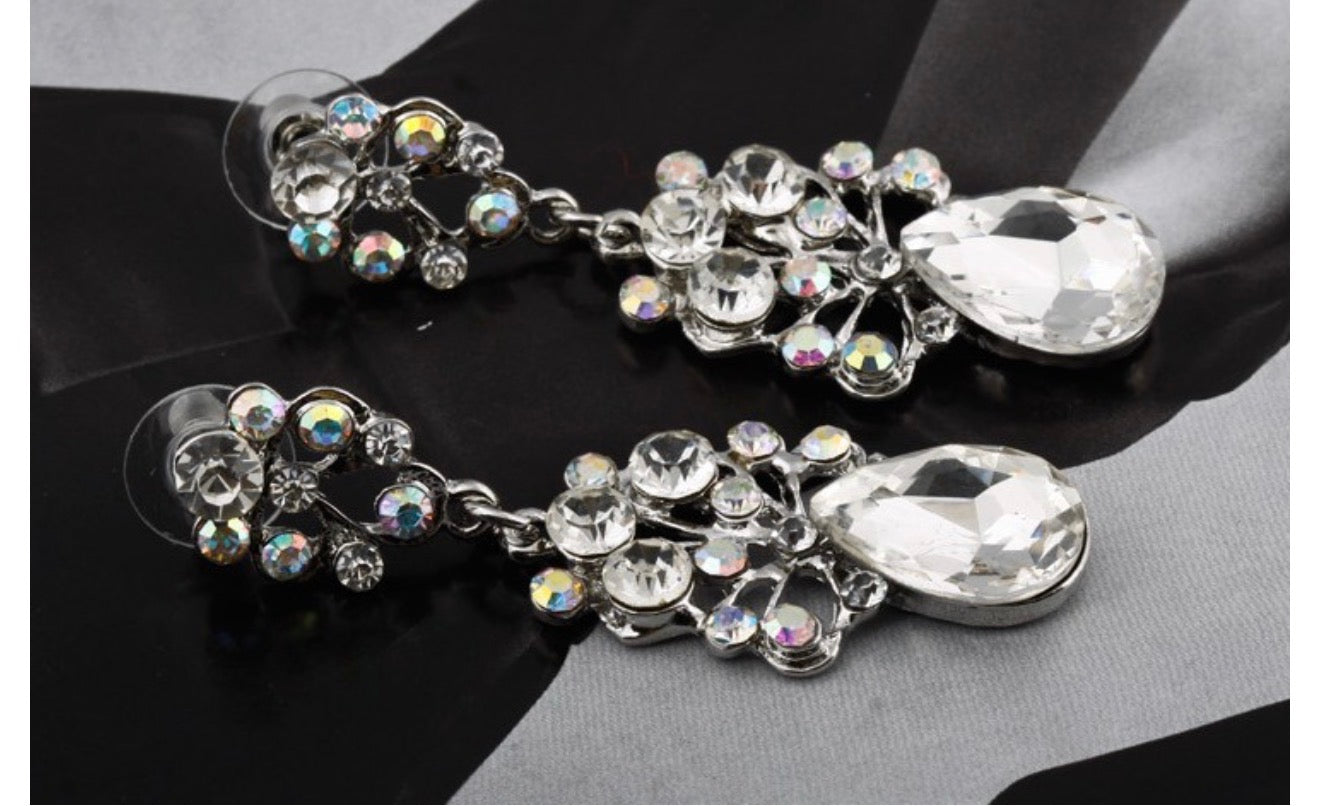 Bridal Jewelry Set with Necklace and Earrings