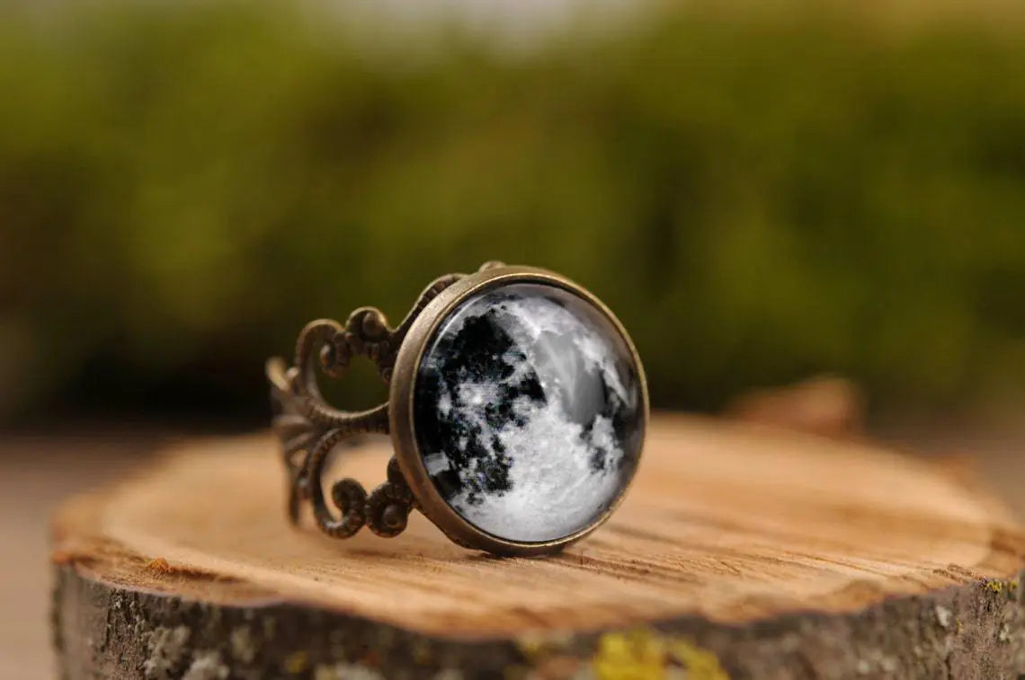 Gothic Vampire Blood Jewelry Ring