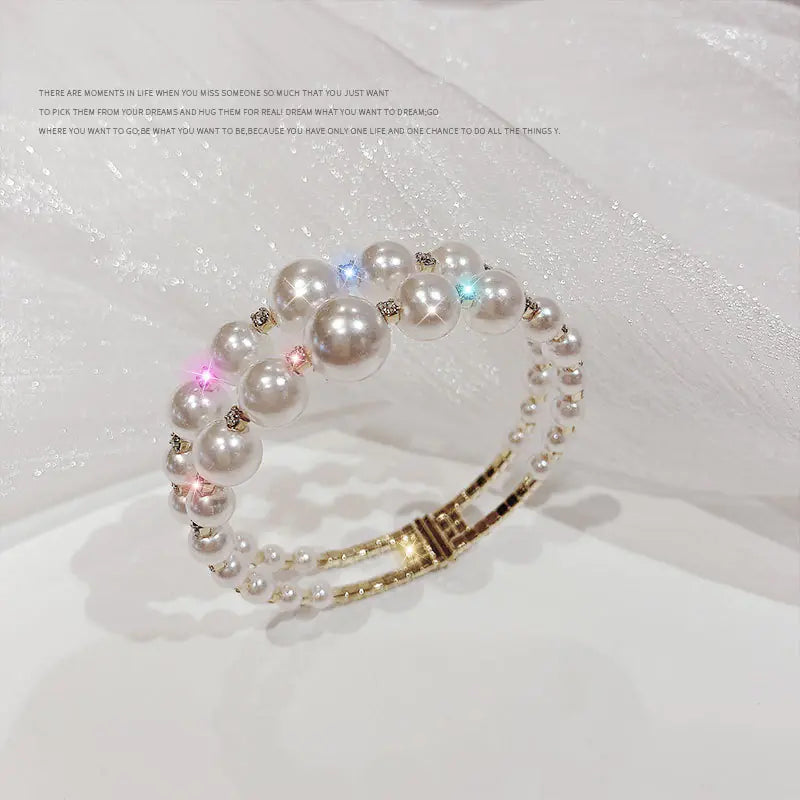 Special-Interest Design Pearl Opening Bracelet