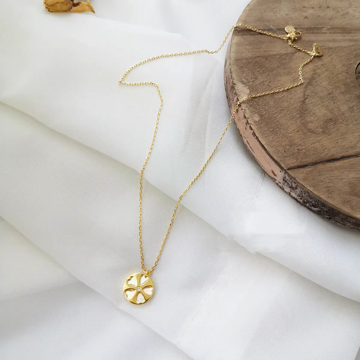 Fashionable Hollow Petal Earrings & Shell Sweater Necklace