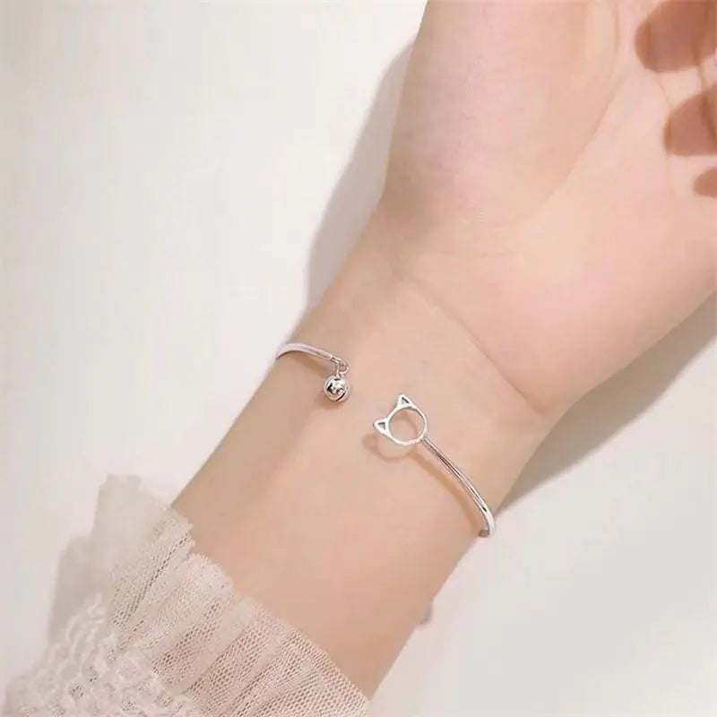 Casual Geometric Bell Bracelet for Women