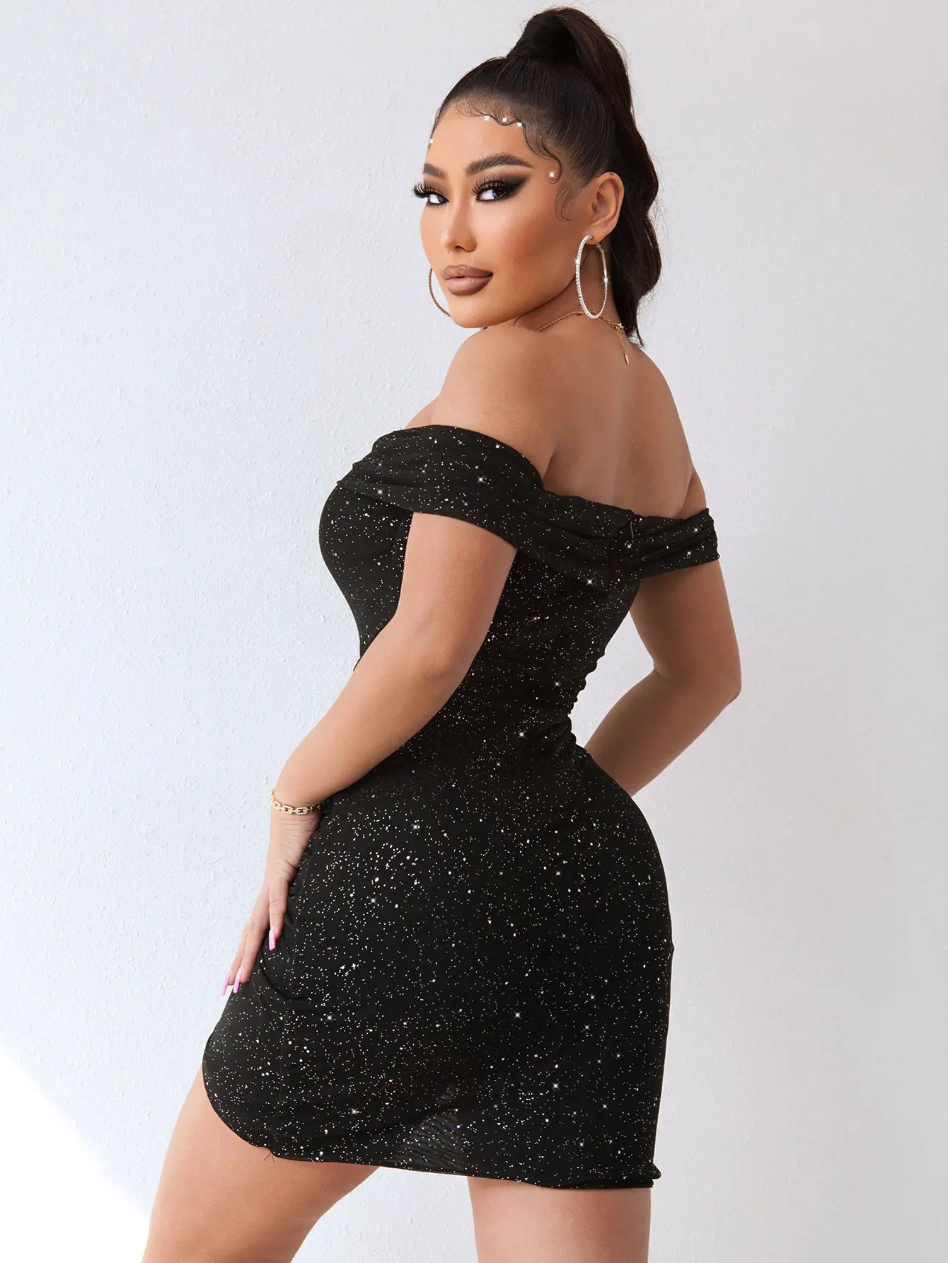 Summer Elegant Off-Shoulder Bodycon Mini Dress