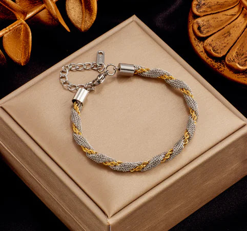 Twisted Chain Bracelet for Women - Alloy Jewelry