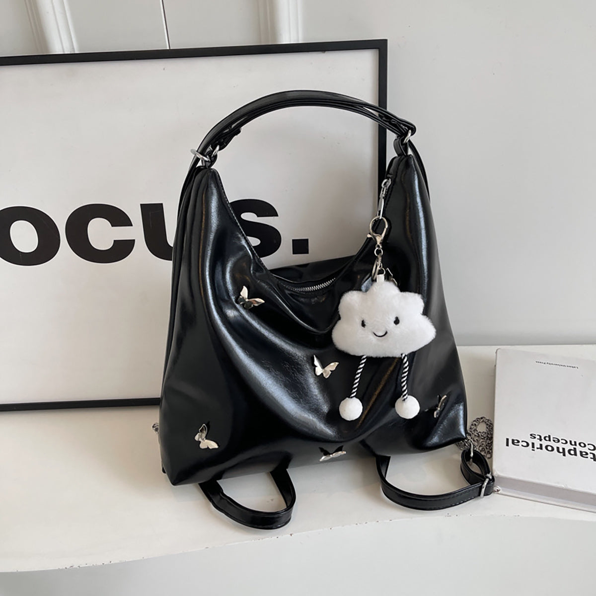 Women Large Leather Designer Crossbody Hand bags/ Purses.