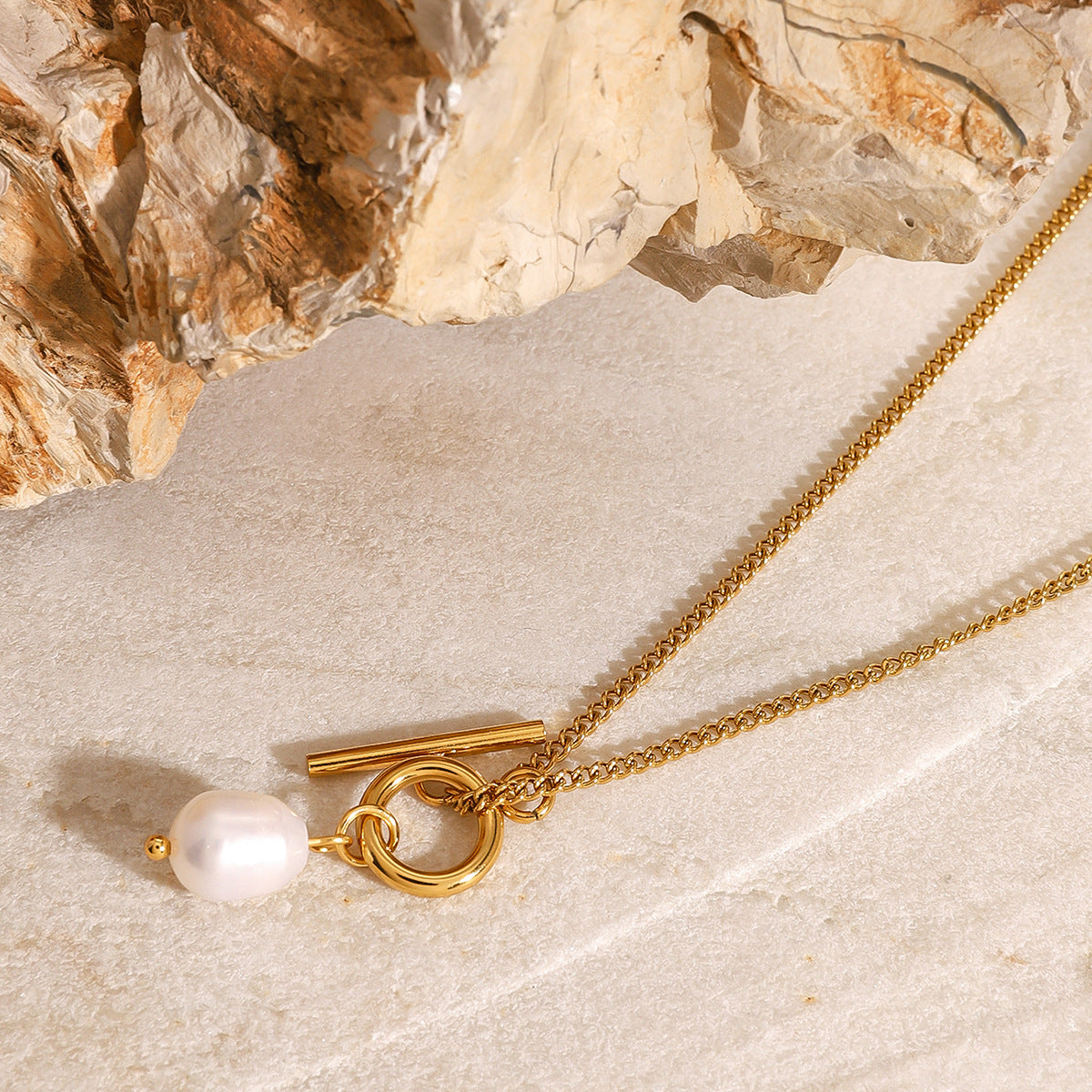 Stainless Steel 18k Gold Pearl Pendant Necklace