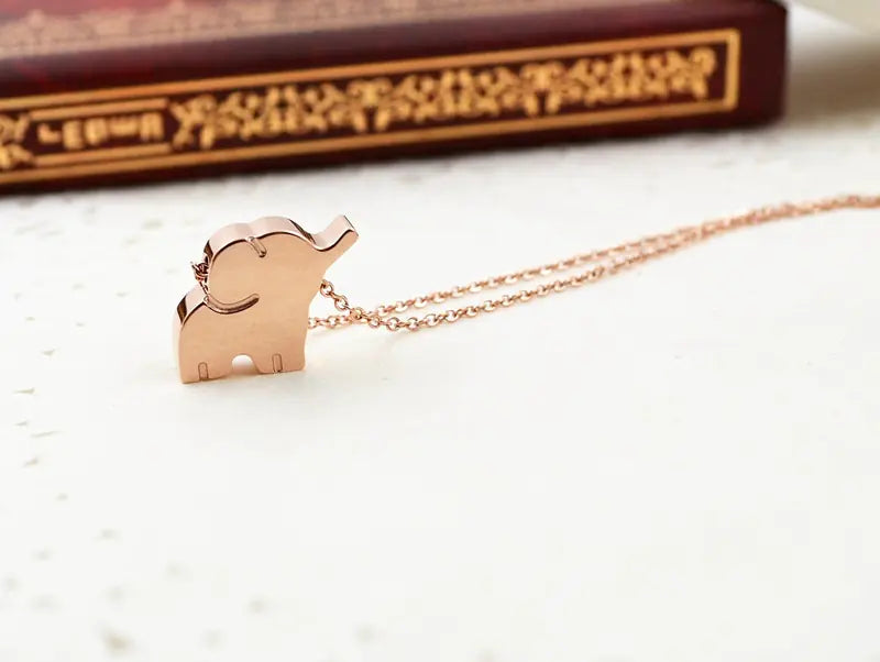 18K Rose Gold Fashion Elephant Necklace for Women