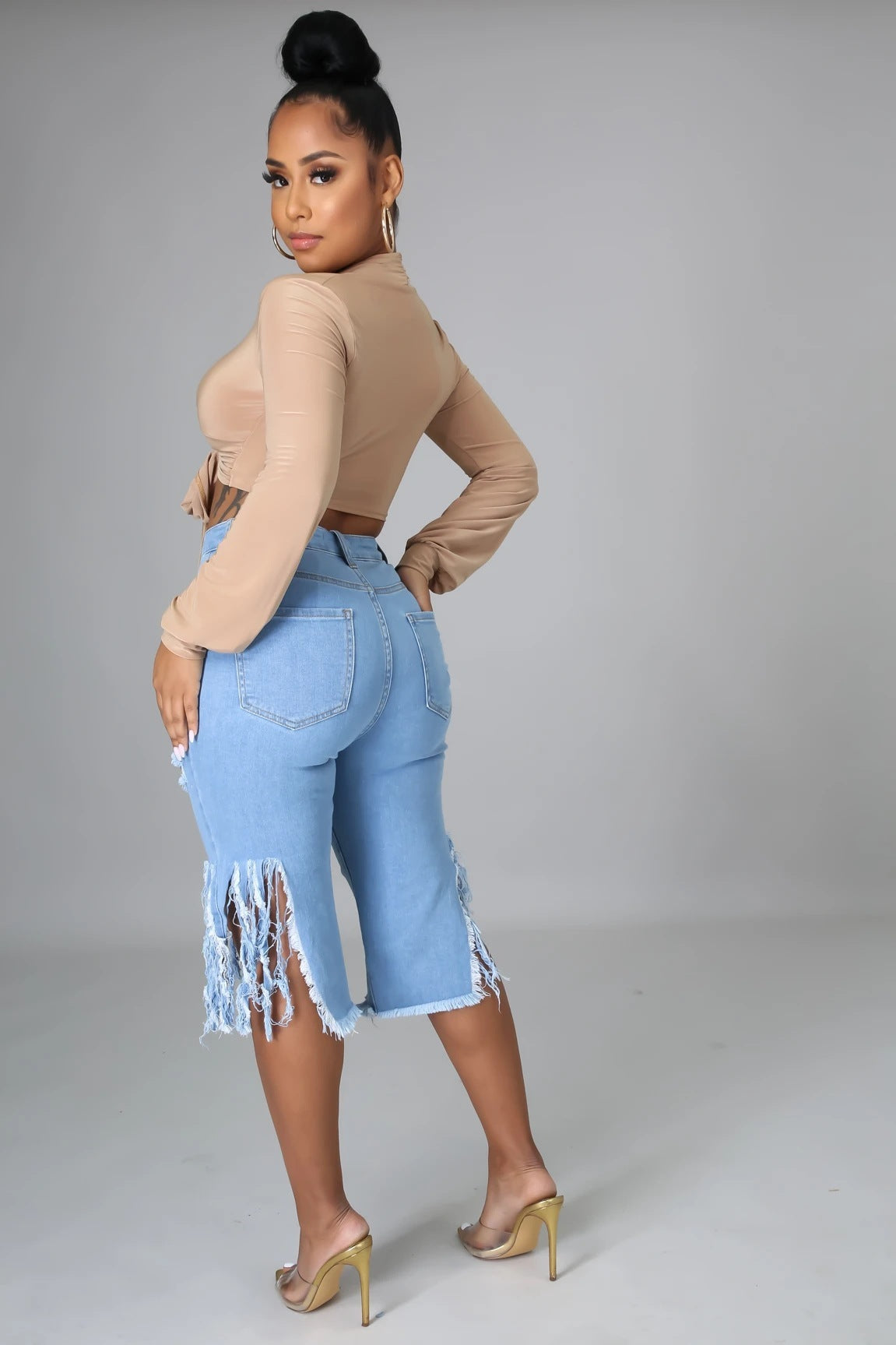 New Style Ripped Elastic Fringed Jeans. Women High Waist Knee-length Casual Slim Fit