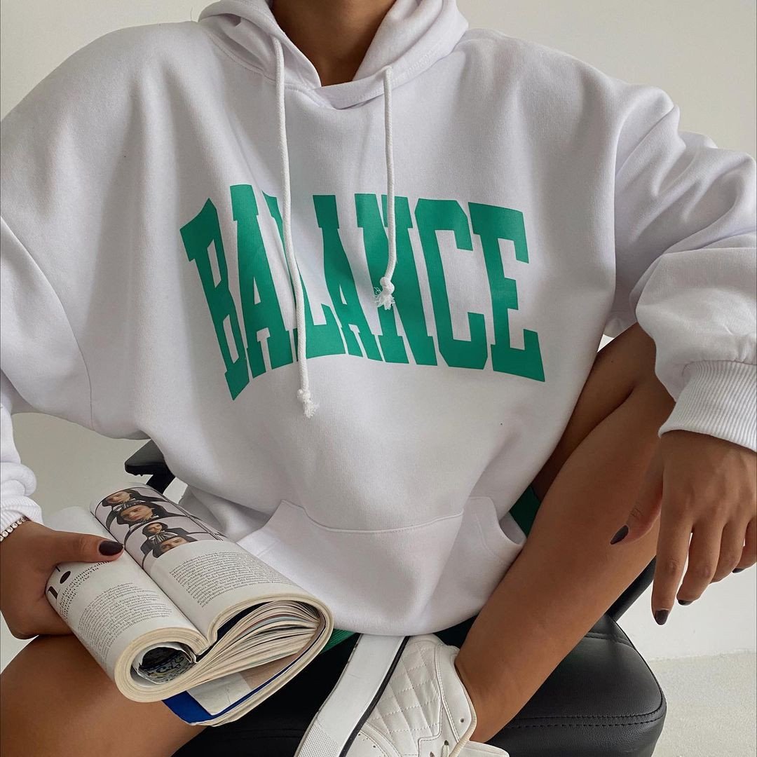 Women's Long Sleeve Hooded Tops with Print Design