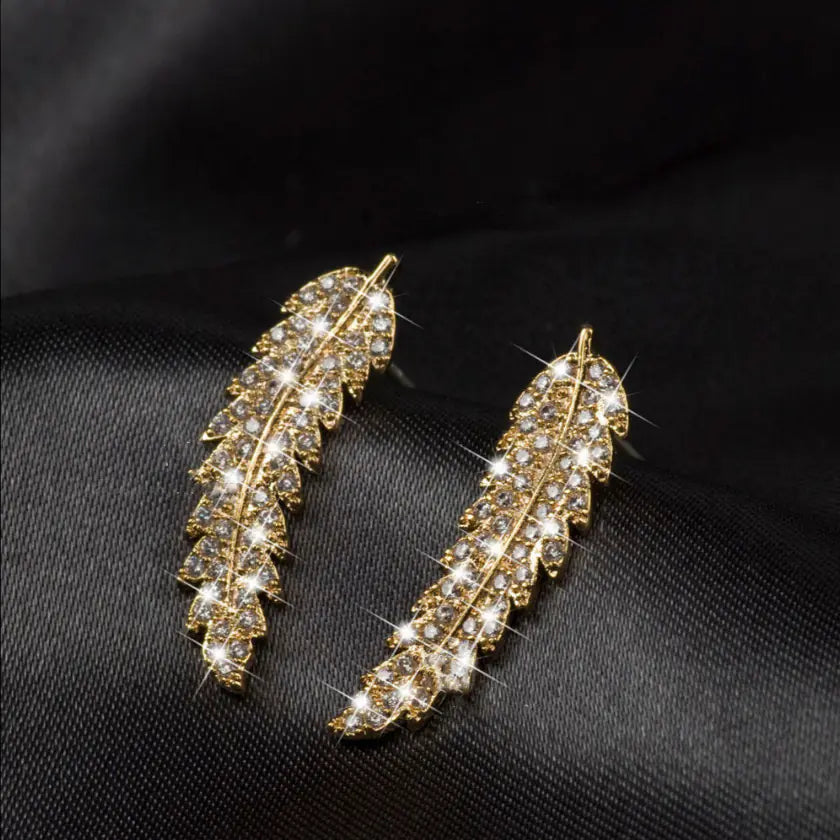 Fashionable Leaf Earrings with Zirconia for Women