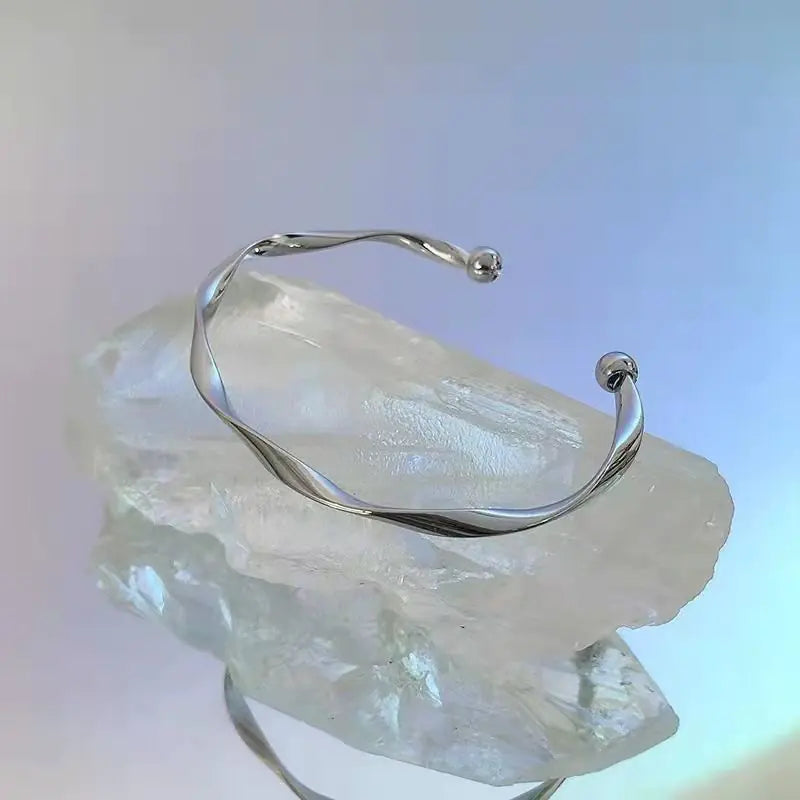 Casual Geometric Bell Bracelet for Women