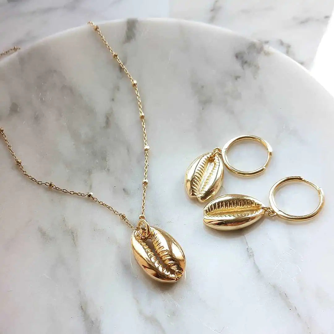 Shell Necklace Set with Gold Shell Earrings for Women