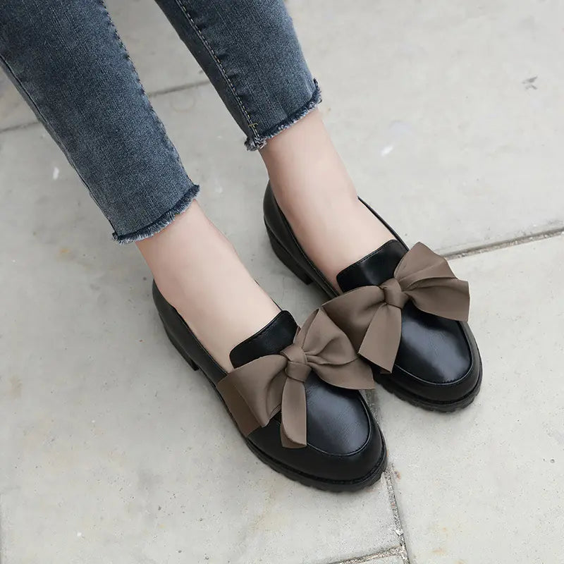 Vintage Bow Slip-On Loafers for Women (Chunky Heels)
