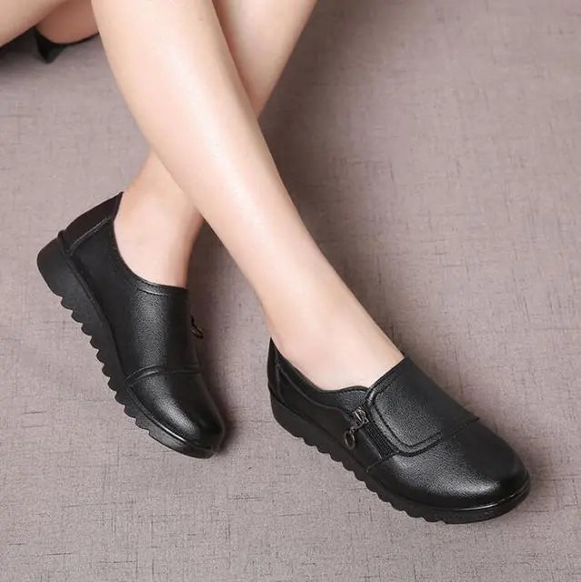 Women's Cut-Out Solid Color PU Leather Loafers Flats