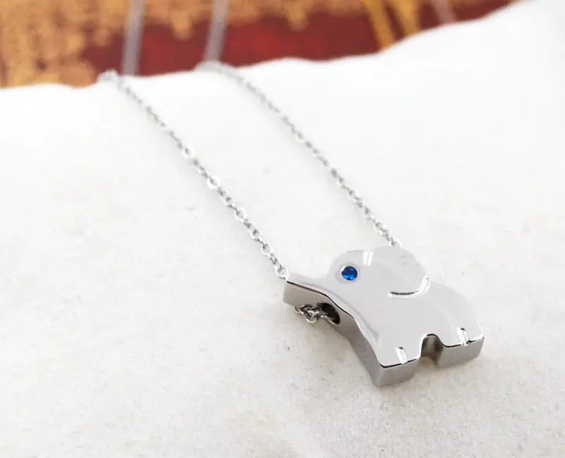 18K Rose Gold Fashion Elephant Necklace for Women