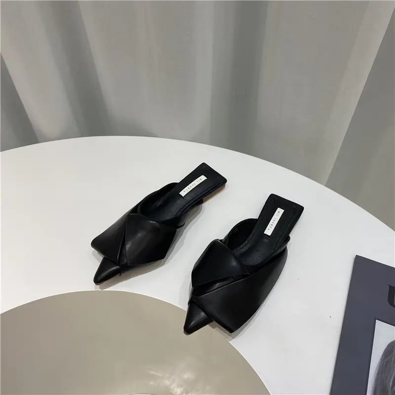 Korean Style Retro Pointed Toe Stacked Heels